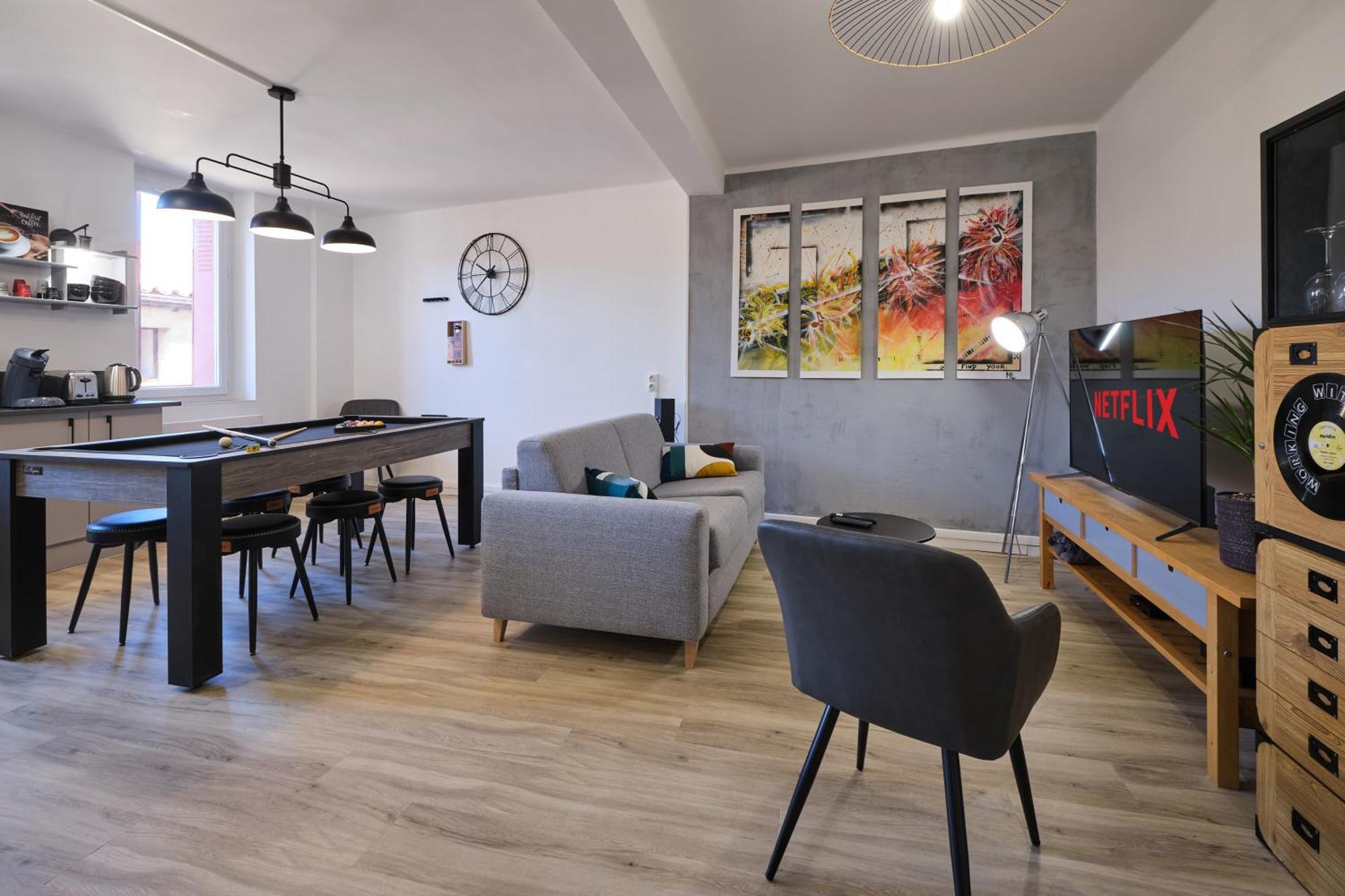 Magnifique*T4*Centre Ville*Wifi*Billard*Netflix* 利慕 外观 照片