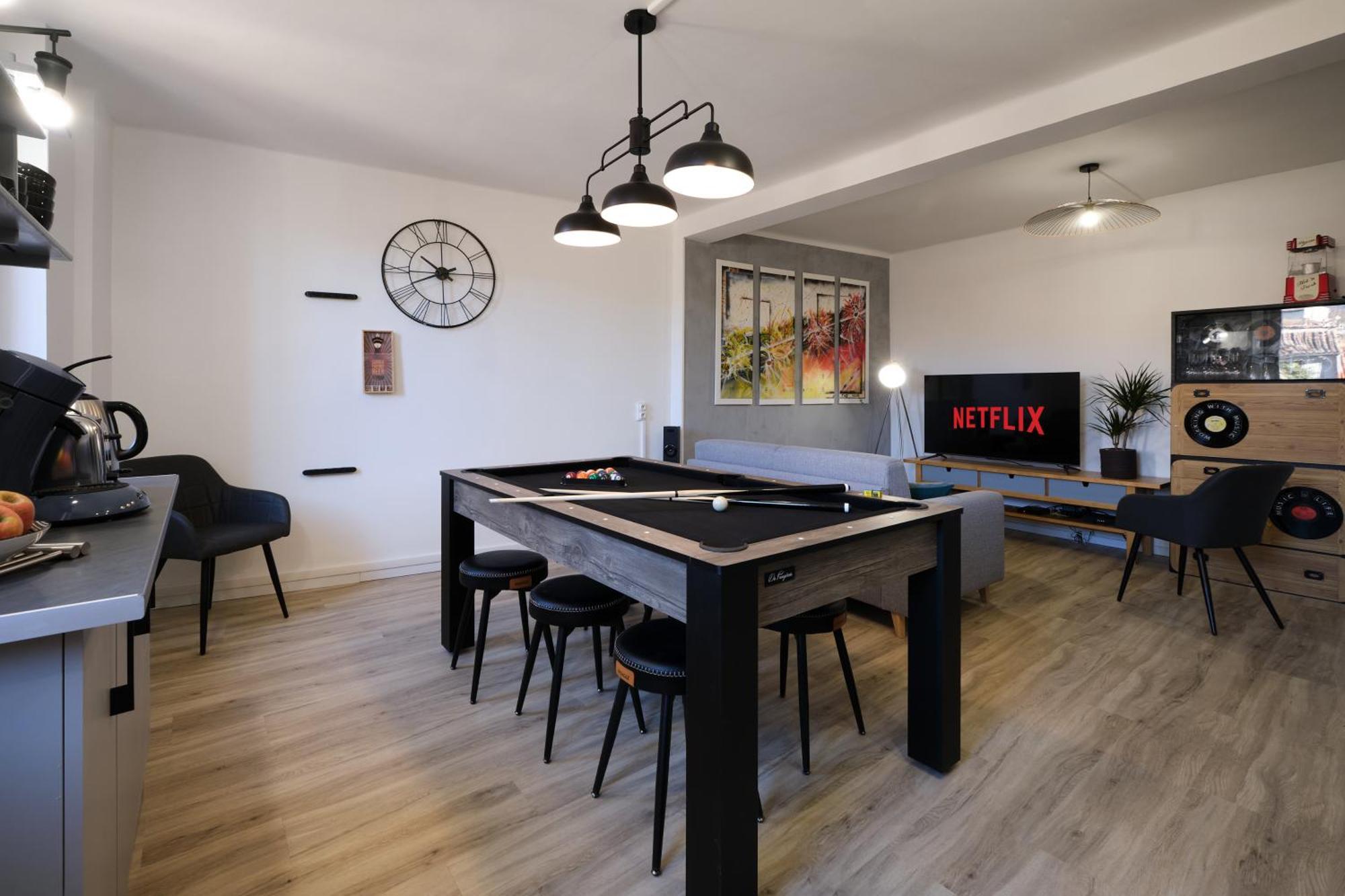 Magnifique*T4*Centre Ville*Wifi*Billard*Netflix* 利慕 外观 照片