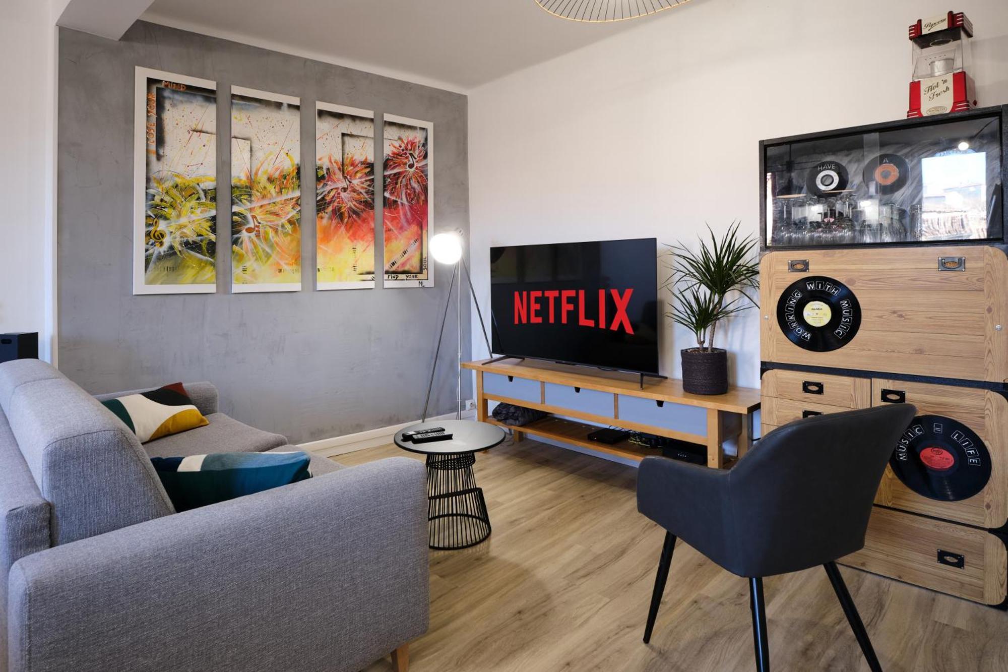 Magnifique*T4*Centre Ville*Wifi*Billard*Netflix* 利慕 外观 照片